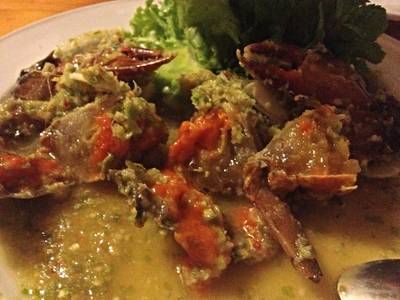 ยำปูทะเลดอง ไข่ทั้งนั้น แซบ อร่อย ที่ ร้านอาหาร บ้านน้ำเคียงดิน ยำปูทะเลดอง ไข่ทั้งนั้น แซบ อร่อย ที่ ร้านอาหาร บ้านน้ำเคียงดิน
