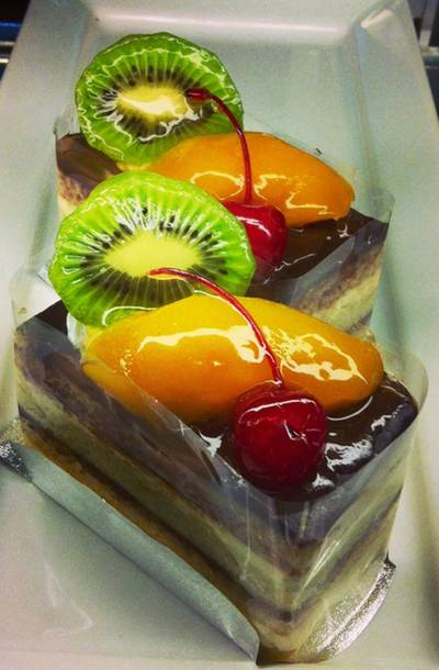เค้กผลไม้รวม ที่ ร้านอาหาร Terrace 61 เค้กผลไม้รวม ที่ ร้านอาหาร Terrace 61