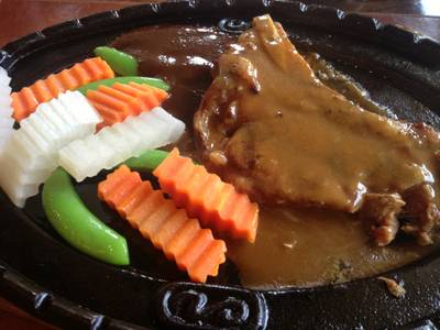 ร้านอาหาร โชคชัยสเต็กเฮ้าส์ สุขุมวิท 23