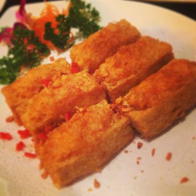 กุ้งทอดพริกเกลือ ที่ ร้านอาหาร Crystal Jade Golden Palace Siam Paragon