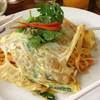 ผัดไทยกุ้งห่อไข่ ที่ ร้านอาหาร ผัดไทยทิพย์สมัย (ผัดไทยประตูผี)