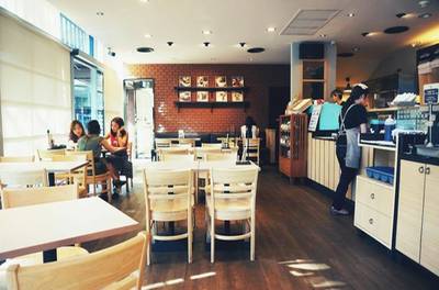 ร้านอาหาร After You Dessert Cafe J Avenue