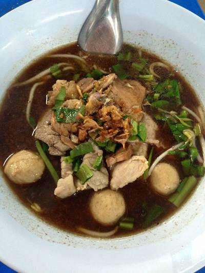ร้านอาหาร ก๋วยเตี๋ยวลุงหนั่น