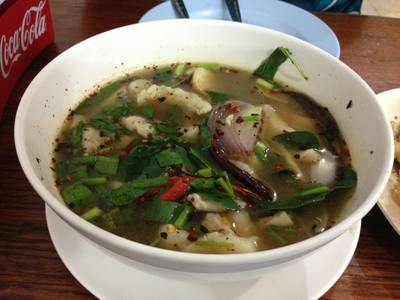 ต้มแซ่บปลา ที่ ร้านอาหาร ข้าวต้มเป็ดอ้วน ลาดพร้าว 15