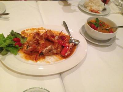 ยังมาไม่ครบ จัดก่อนละ😝 ที่ ร้านอาหาร The Anna Restaurant & Art Gallery