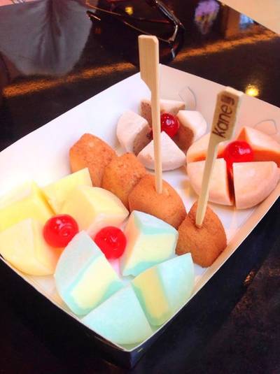 สีสันสวยงาม ไอศกรีมโมจิ หวาน เย็น ฟิน >< ที่ ร้านอาหาร Kane Mochi The Walk สีสันสวยงาม ไอศกรีมโมจิ หวาน เย็น ฟิน >< ที่ ร้านอาหาร Kane Mochi The Walk