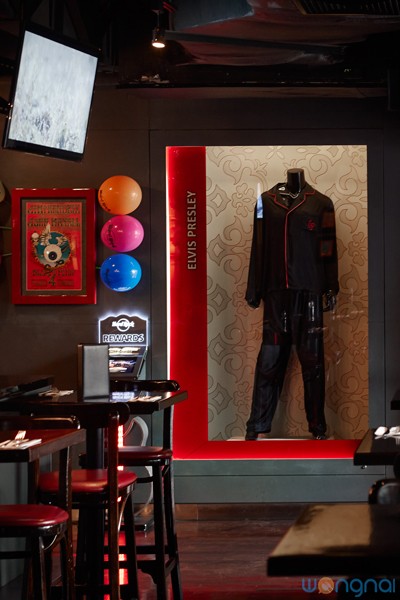 แฮงเอ้าท์สุดชิล สไตล์ร็อกเกอร์ ครบทั้งดนตรีและรสชาติที่ Hard Rock Cafe กรุงเทพฯ