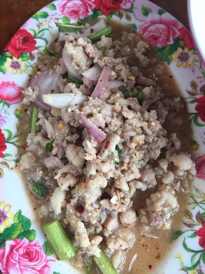 ร้านอาหาร ส้มตำริมน้ำวัดปริวาส